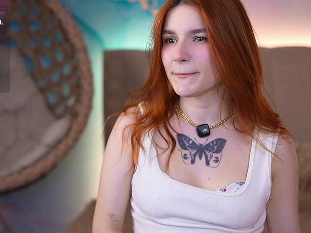 RedShinee live cam on BongaCams