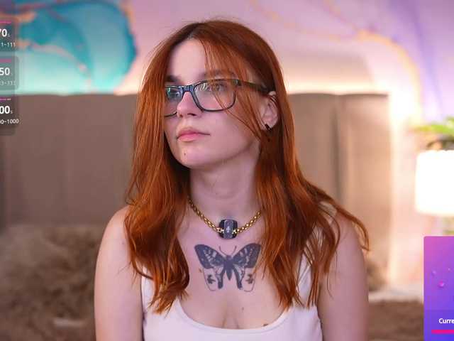 RedShinee live cam on BongaCams