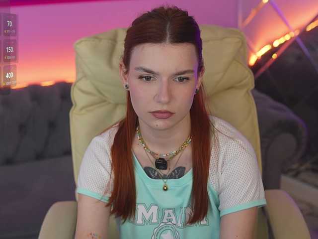 RedShinee live cam on BongaCams