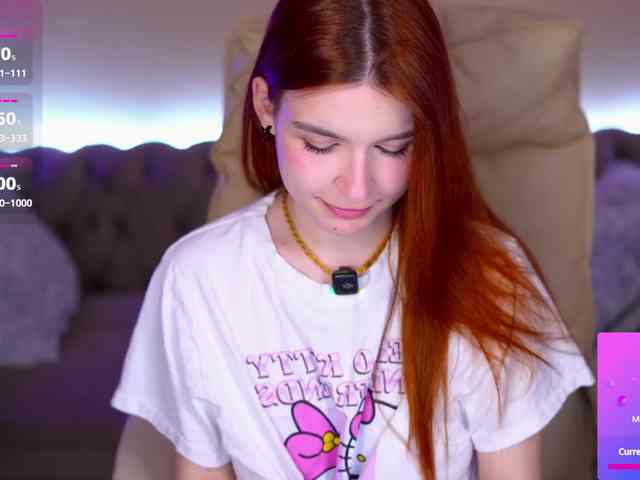 RedShinee Live Webcam on BongaCams