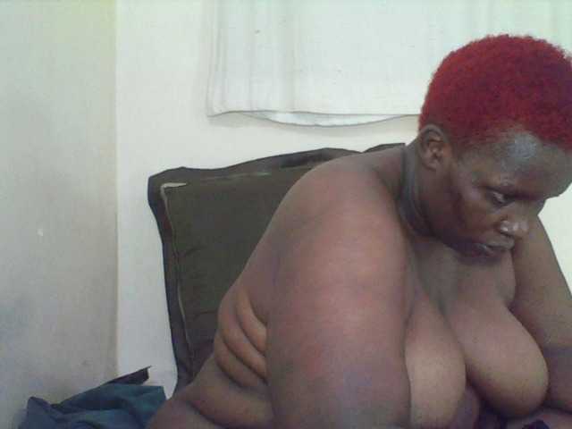 Sexyblackass live cam on BongaCams
