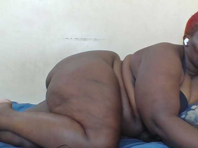 Sexyblackass live cam on BongaCams