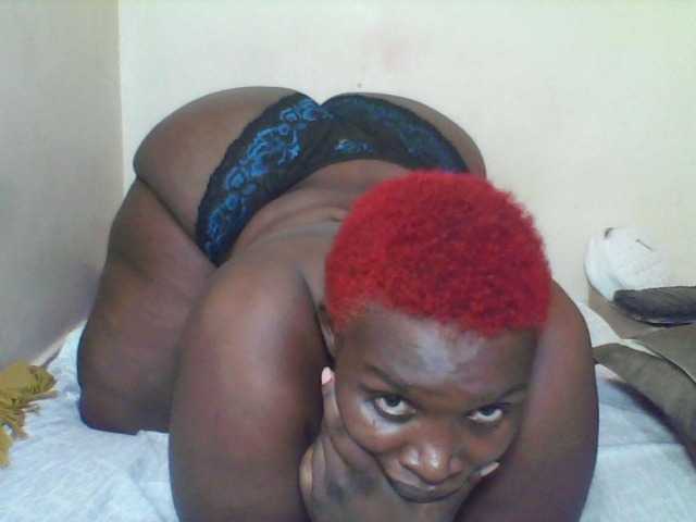 Sexyblackass live cam on BongaCams