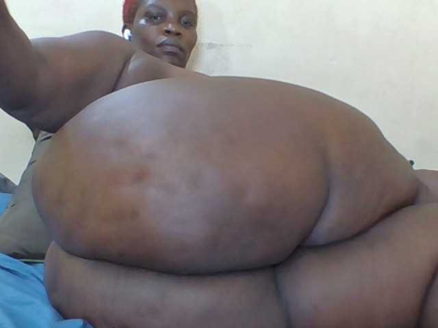 Sexyblackass live webcam show