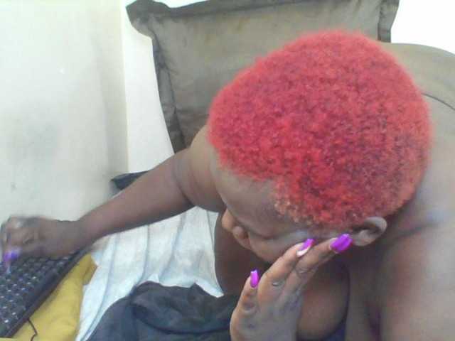 Sexyblackass live cam on BongaCams