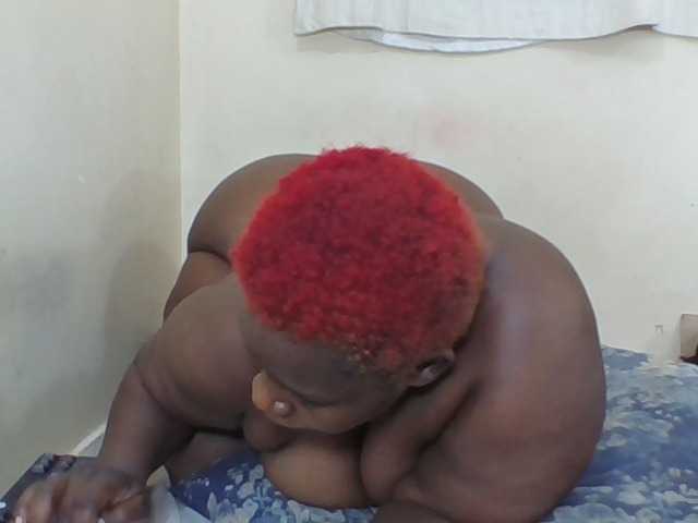 Sexyblackass live cam on BongaCams