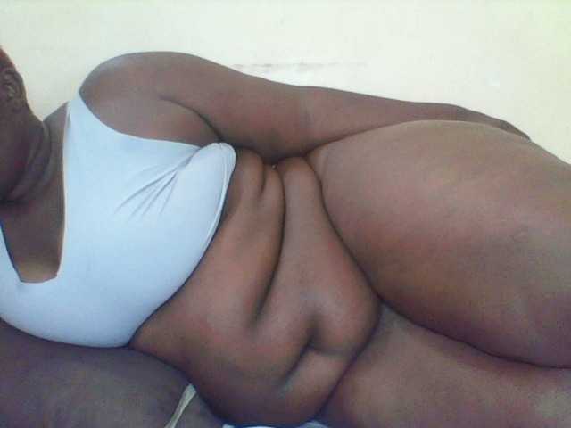 Sexyblackass live cam on UnifiedCams