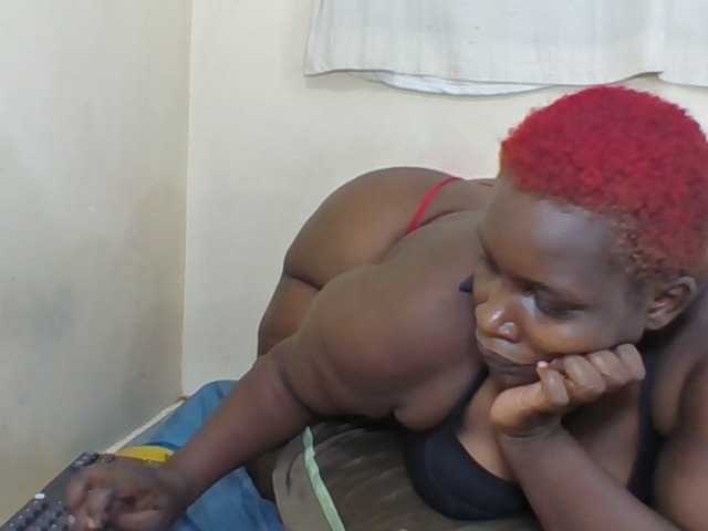 Sexyblackass live cam on BongaCams