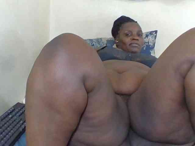 sexyblackass's live room