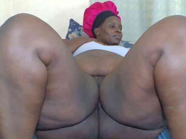 Sexyblackass webcam