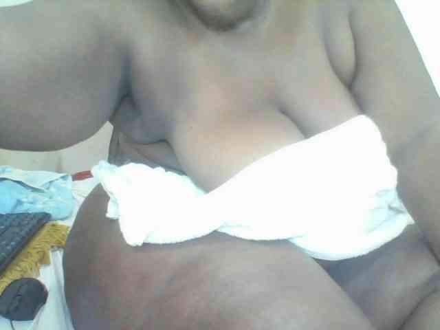 Sexyblackass webcam