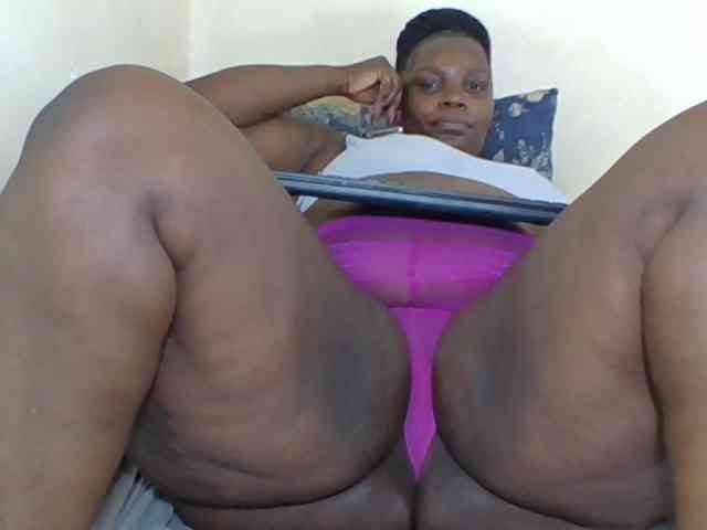 Sexyblackass webcam