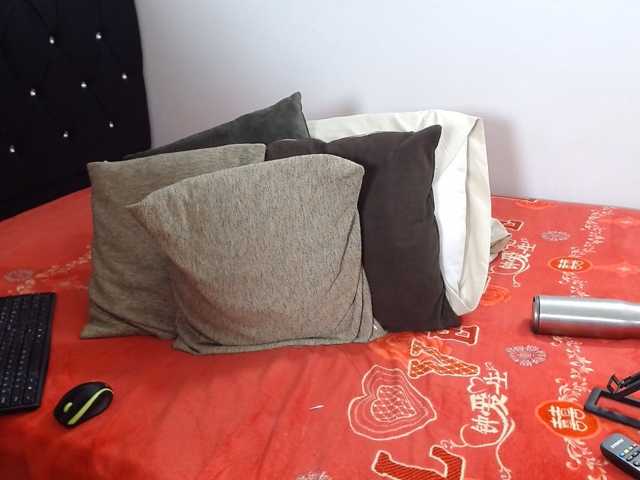jadexx2020 live cam on BongaCams