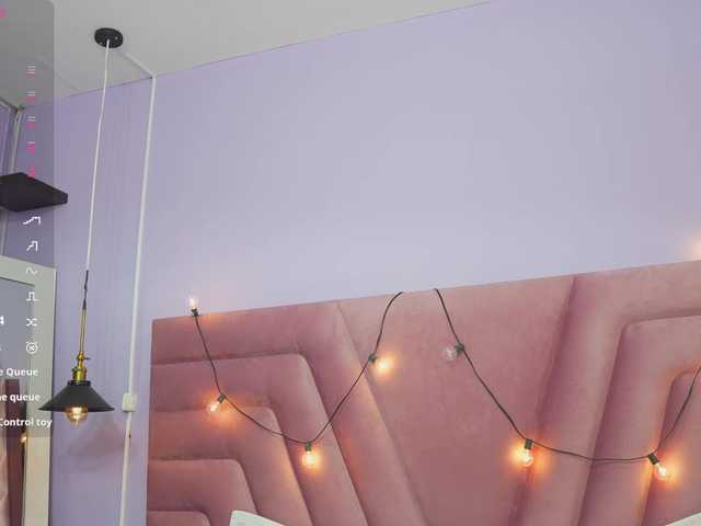 Beautifulskinny18 live cam on BongaCams