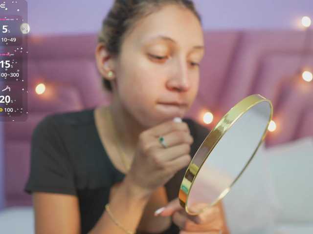 Beautifulskinny18 live cam on BongaCams
