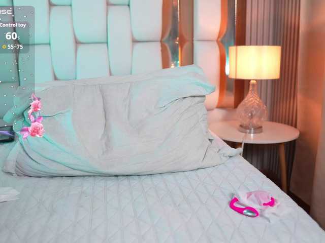 Beautifulskinny18 live cam on BongaCams
