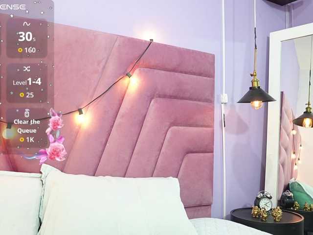 Beautifulskinny18 live cam on BongaCams