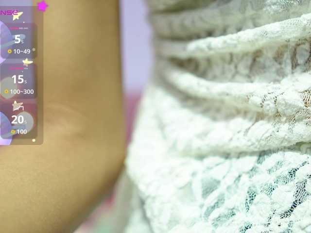 Beautifulskinny18 live cam on BongaCams