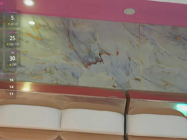 Beautifulskinny18's BongaCams show and profile