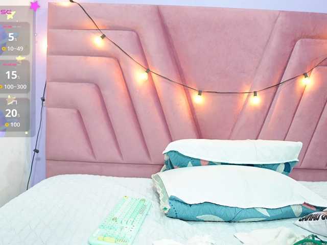 Beautifulskinny18 live cam on BongaCams