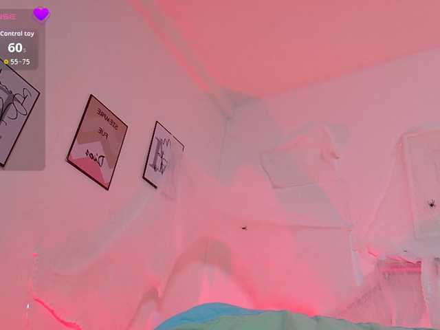 Beautifulskinny18 live cam on BongaCams