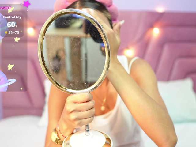 Beautifulskinny18 live cam on BongaCams