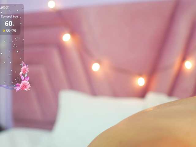 Beautifulskinny18 live cam on BongaCams