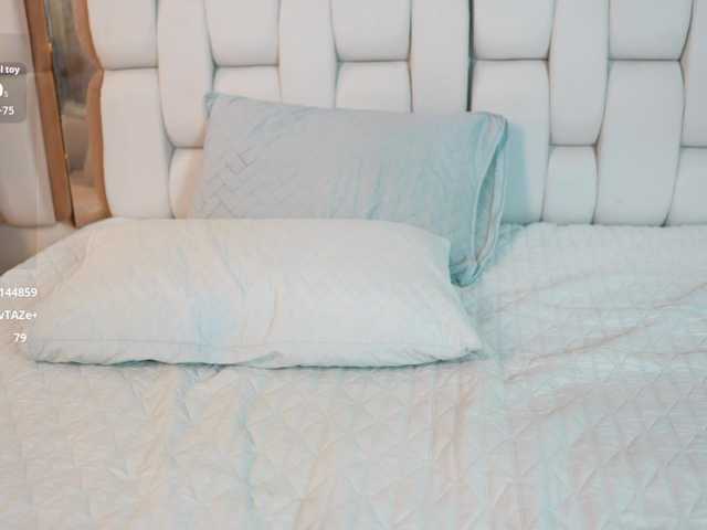 Beautifulskinny18 live cam on BongaCams