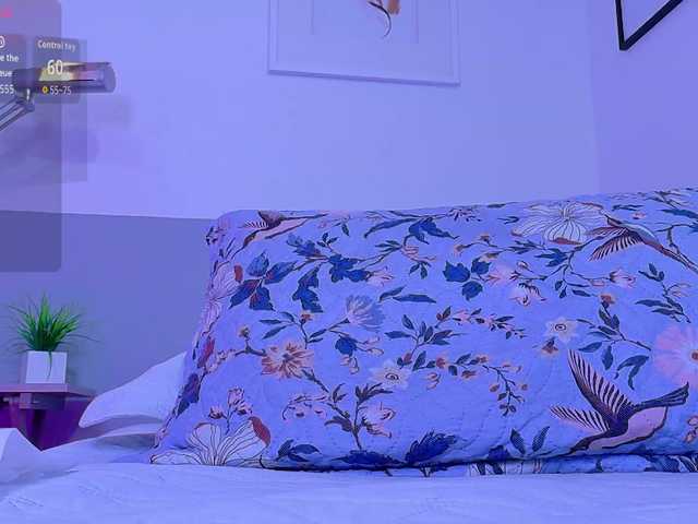 Beautifulskinny18 live cam on BongaCams