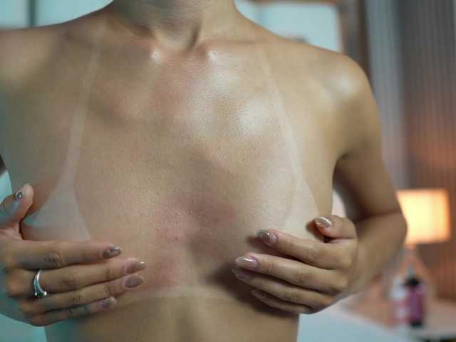 Beautifulskinny18 live cam on BongaCams