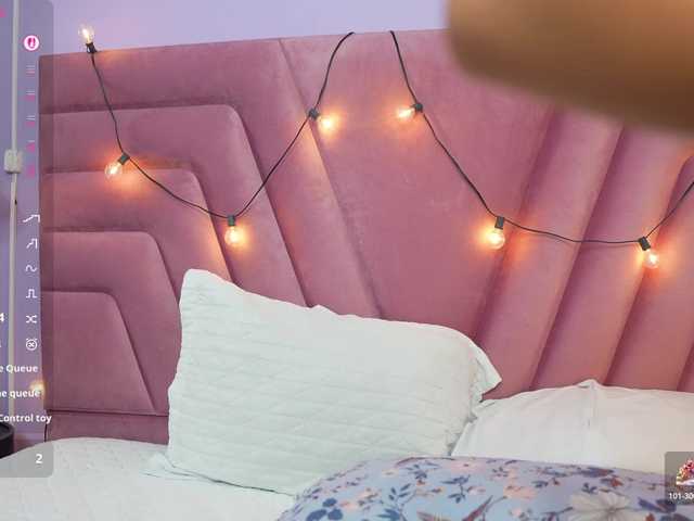 Beautifulskinny18 live cam on BongaCams