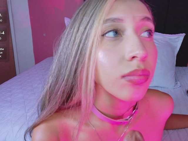 Beautifulskinny18 live cam on BongaCams