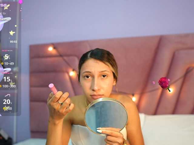 Beautifulskinny18 live cam on BongaCams