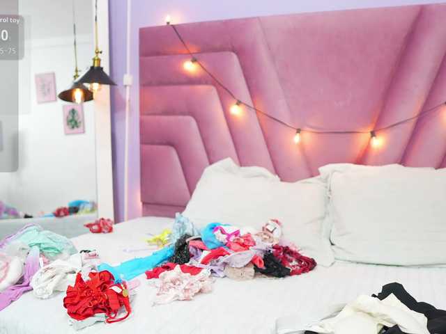 Beautifulskinny18 live cam on BongaCams