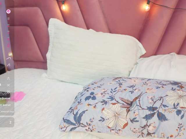 Beautifulskinny18 live cam on BongaCams