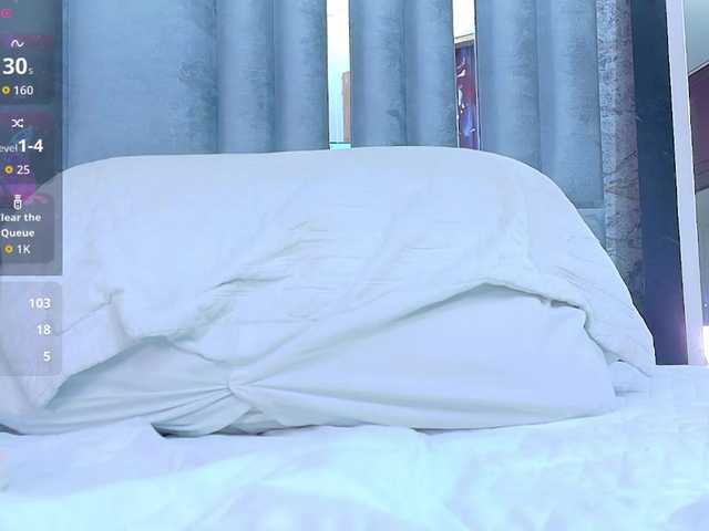 Beautifulskinny18 live cam on BongaCams