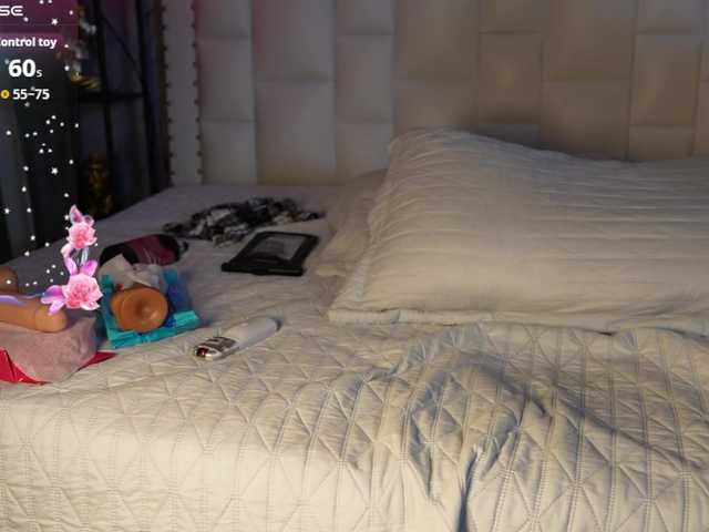 Beautifulskinny18 live cam on BongaCams