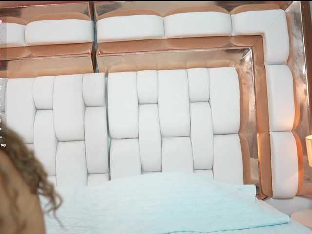 Beautifulskinny18 live cam on BongaCams