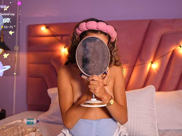 Beautifulskinny18 live cam on BongaCams