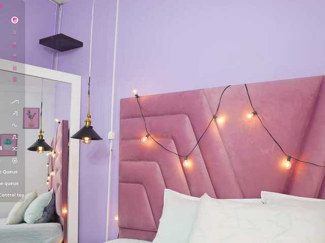 Beautifulskinny18 live cam on BongaCams