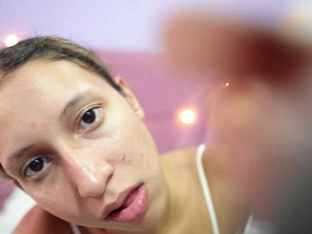 Beautifulskinny18