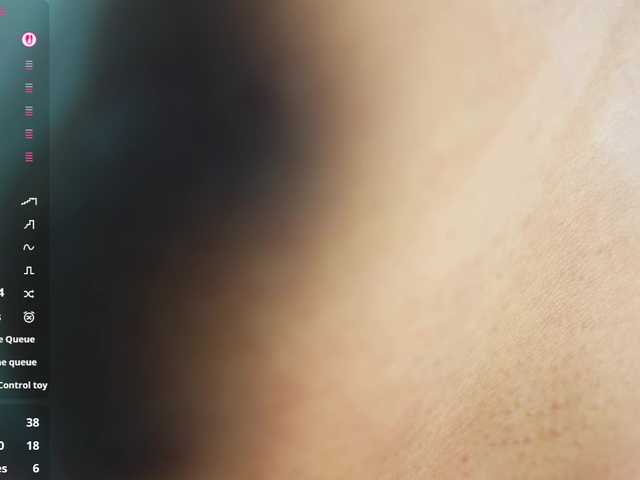 Beautifulskinny18 live cam on BongaCams