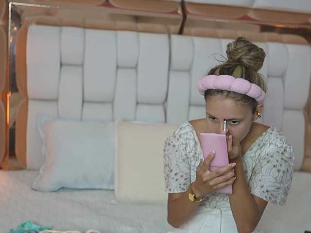 Preview of beautifulskinny18