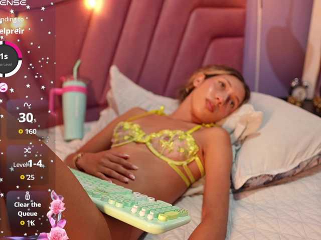 Beautifulskinny18 live cam preview