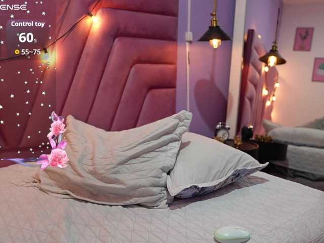 Beautifulskinny18 live cam on BongaCams