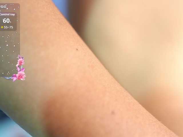 Beautifulskinny18 live cam on BongaCams