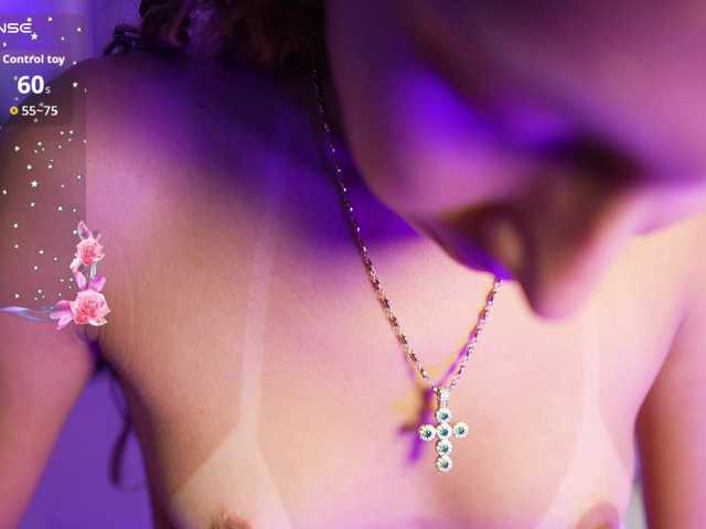 Beautifulskinny18 live cam on BongaCams