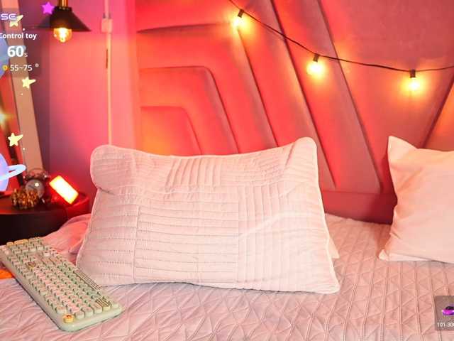 Beautifulskinny18 live cam on BongaCams