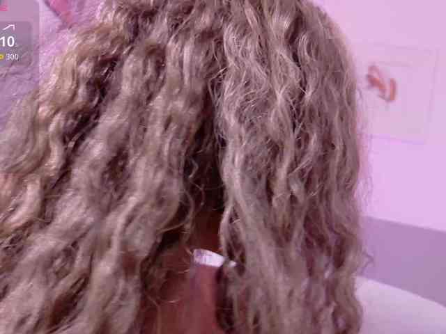 Beautifulskinny18 webcam