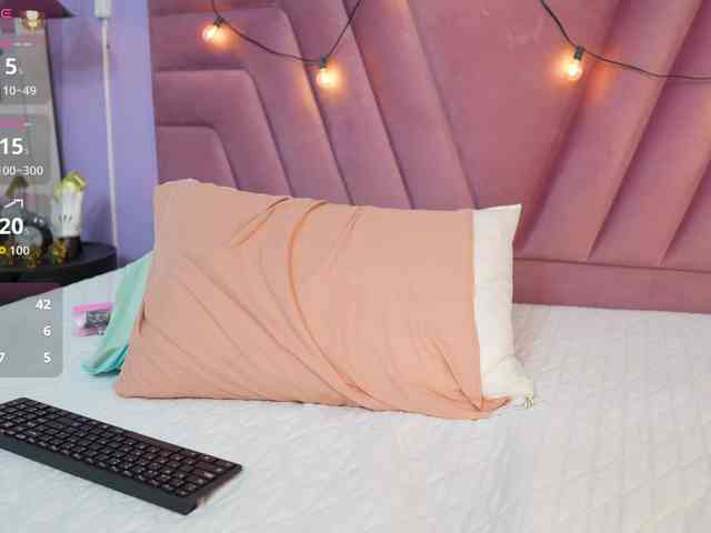 Beautifulskinny18 webcam